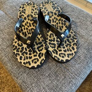 Kate Spade leopard sandals in size 8M.